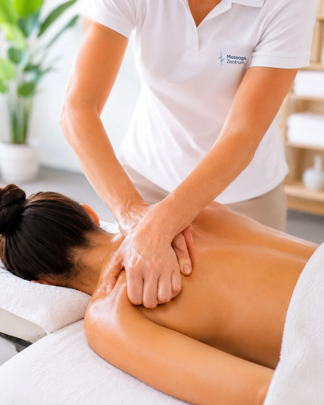 Sportmassage fuer aktive Menschen in der Massagepraxis fuer Oberkirch